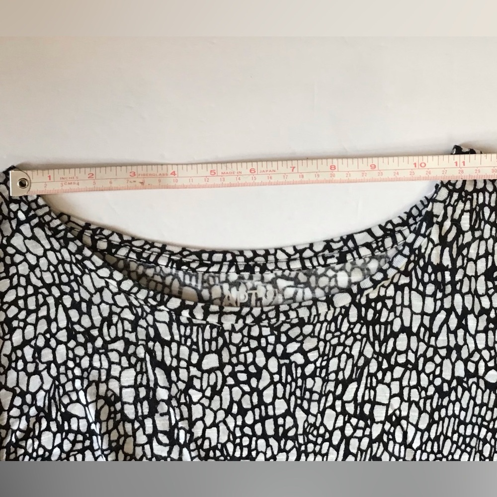 Apt 9 Sleeveless Black and White Patterned Women's Top - Picture 7 of 12